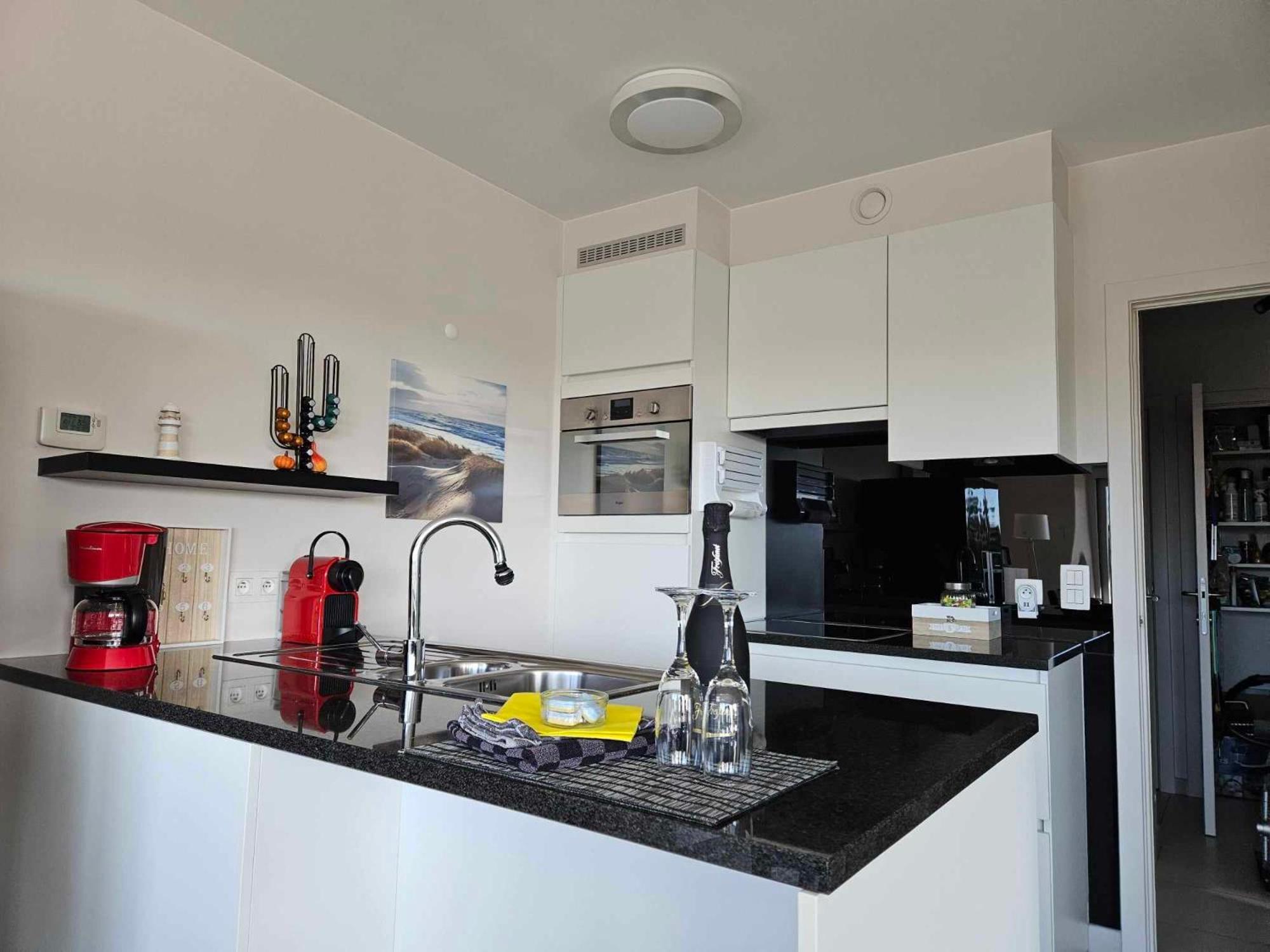 Sailors Beach VI Villa Jalina Verwarmd Zwembad In Het Hoogseizoen นิวว์ปอร์ท ภายนอก รูปภาพ